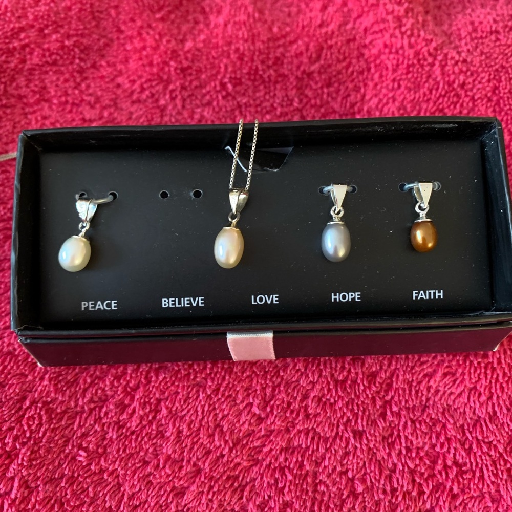 Sterling Silver Necklace with Interchangeable Pearls